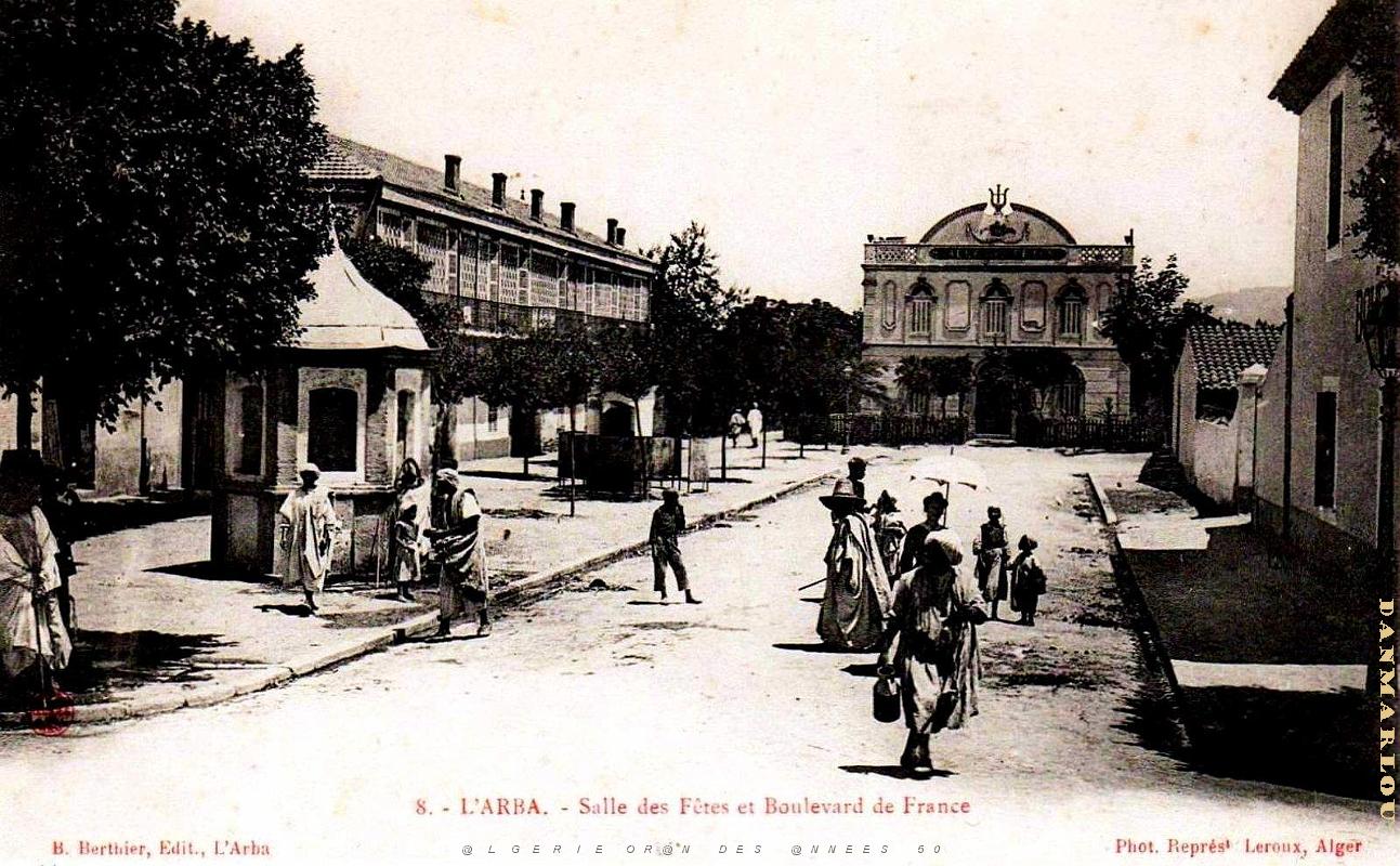 L'Arba - Boulevard de France et Salle des Fetes.jpg
